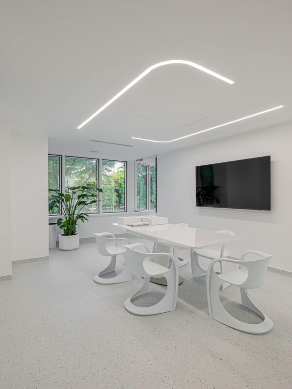 corpconstruct vlad creteanu luminos 009